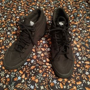 Black Unisex Vans Skateboard Shoes